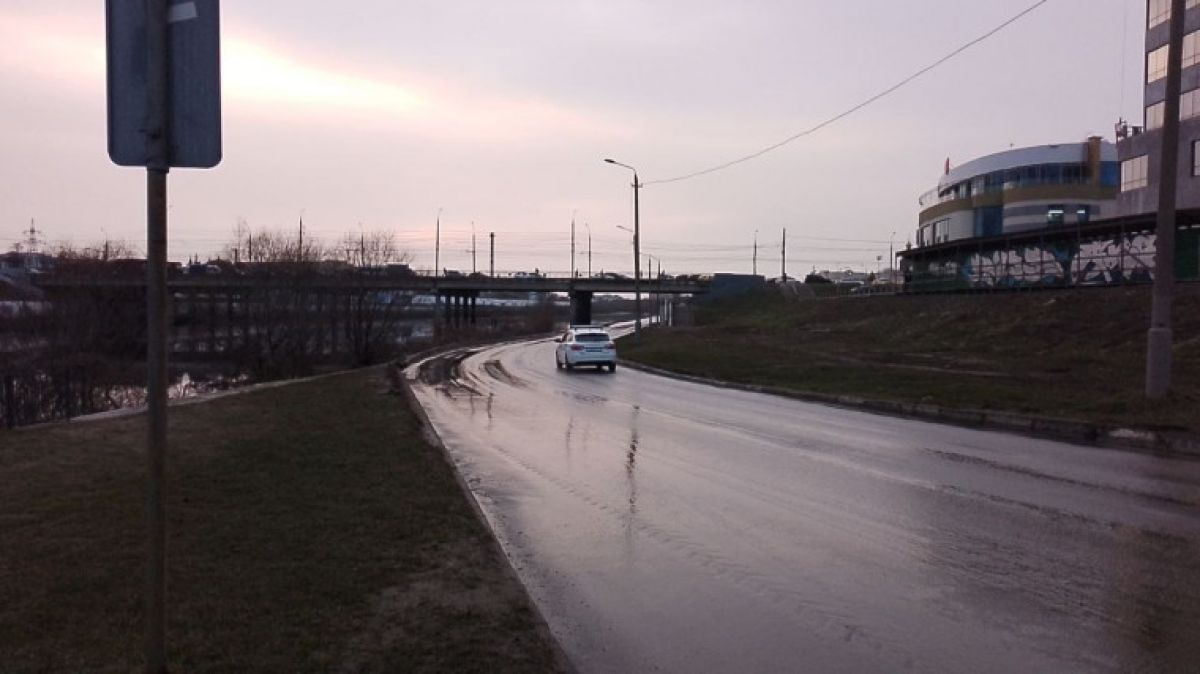 Туляки вновь передвигаются по Набережной Дрейера Туляки вновь передвигаются по Набережной Дрейера