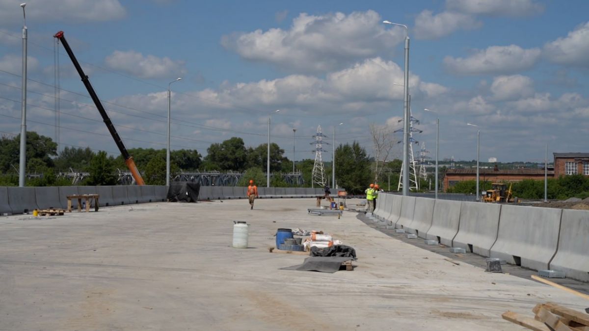 Движение по мосту через Упу в Туле откроют в сентябре Движение по мосту через Упу в Туле откроют в сентябре