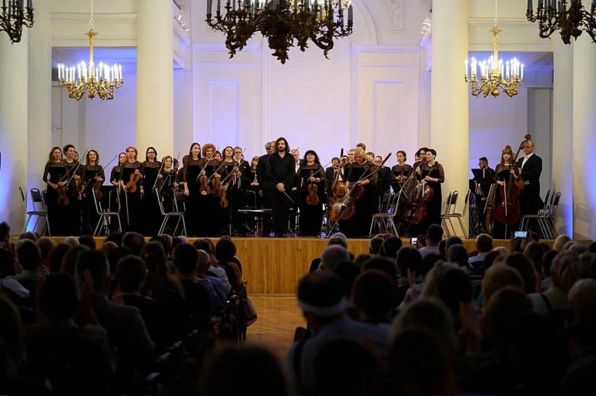 В Тульской области выступили музыканты из Донецка В Тульской области выступили музыканты из Донецка