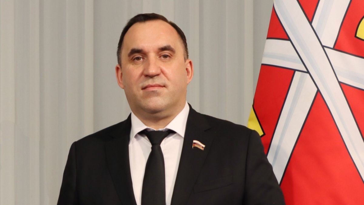 Андрей Дубровский: «Наша страна во все времена славилась именами героев»