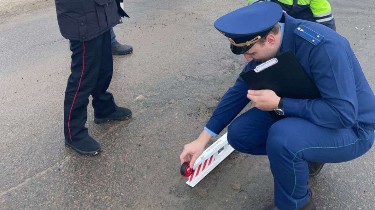 Тульской прокуратуре не понравились дороги в Суворове Тульской прокуратуре не понравились дороги в Суворове
