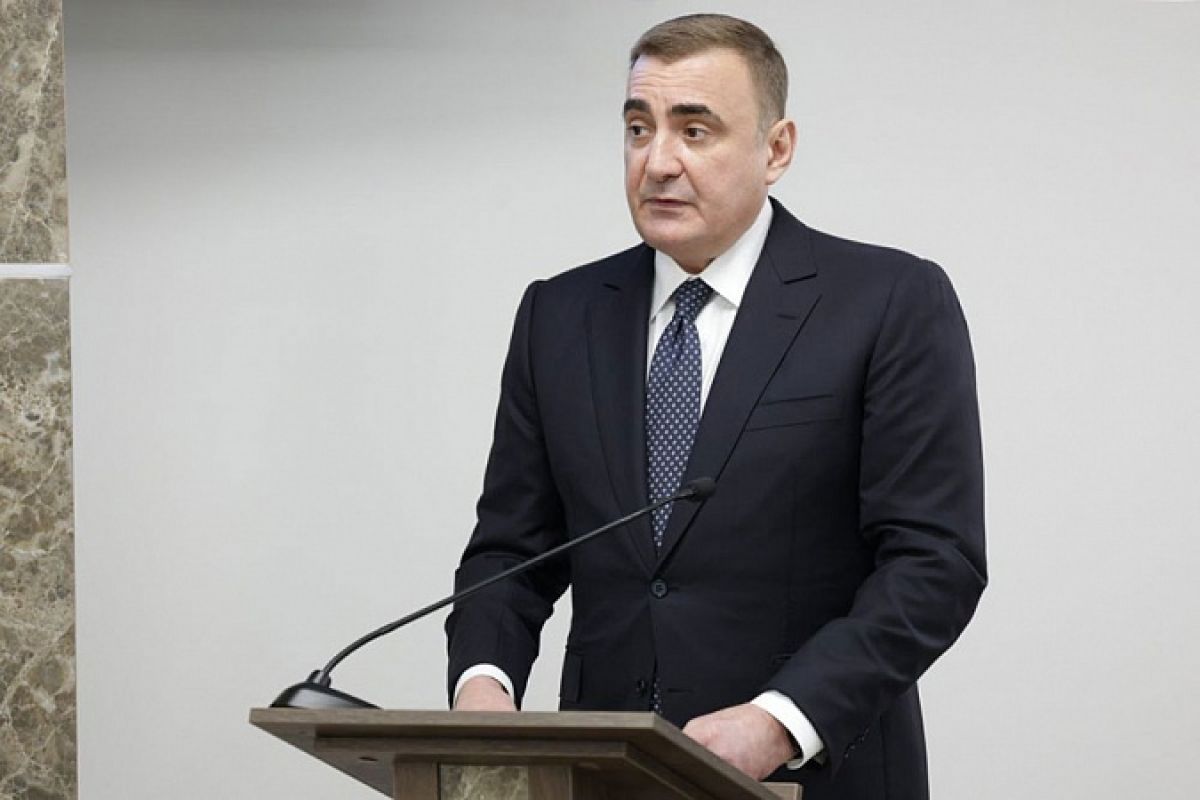 Алексей Дюмин — прокурорам: «Уверен, что ваша работа и впредь будет способствовать защите прав и интересов наших жителей» Алексей Дюмин — прокурорам: «Уверен, что ваша работа и впредь будет способствовать защите прав и интересов наших жителей»