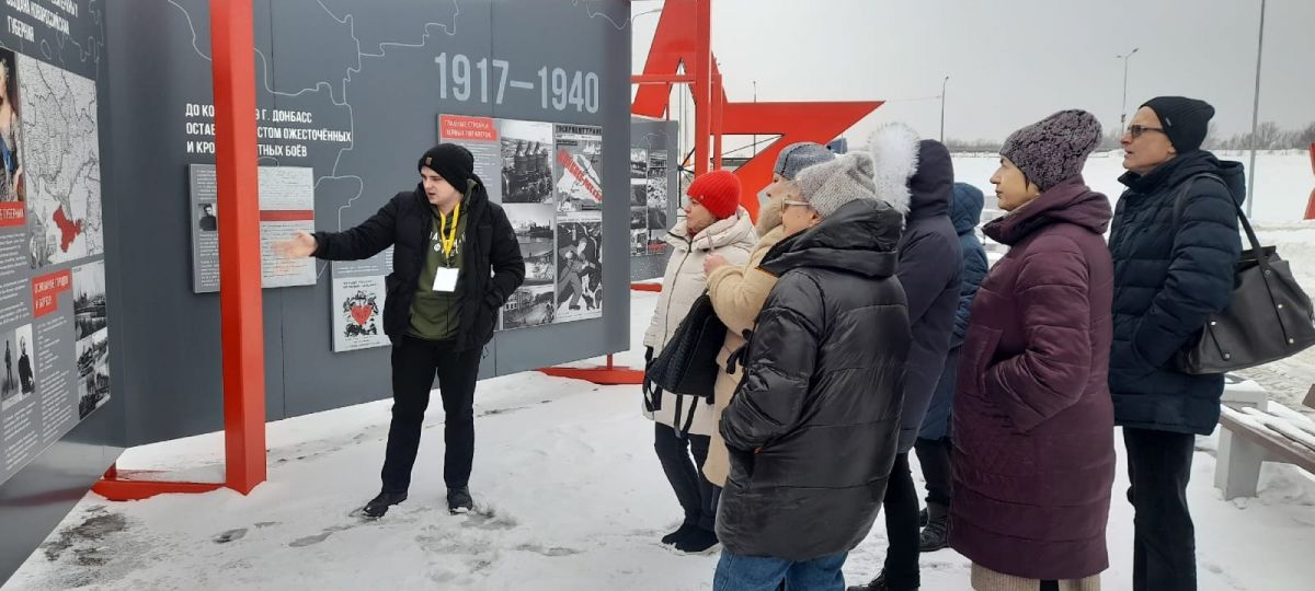 Участники всероссийского форума насладились выставкой «Россия. Донбасс. Тула. Одна история – одна судьба» Участники всероссийского форума насладились выставкой «Россия. Донбасс. Тула. Одна история – одна судьба»