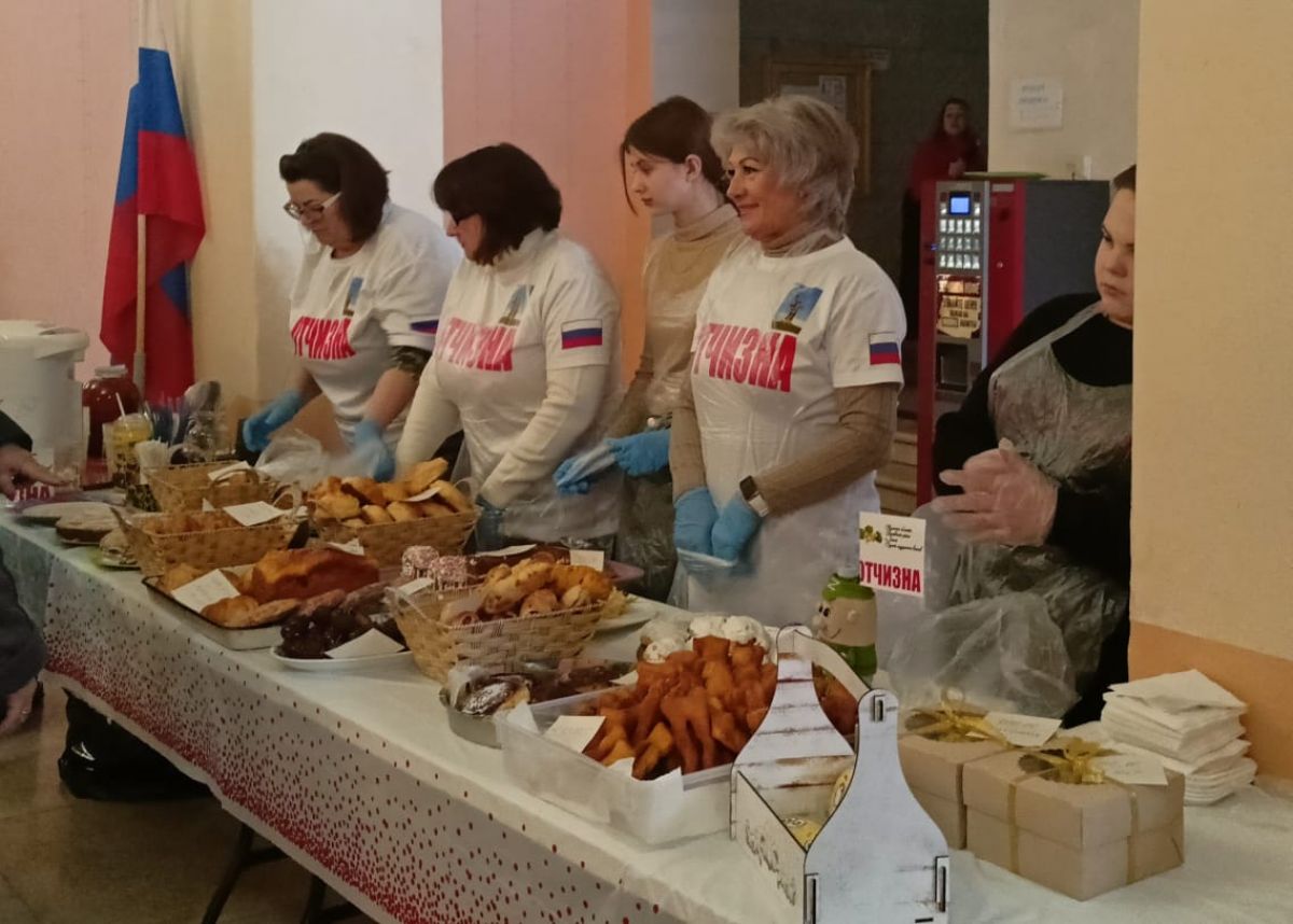 Марина Болвачёва: «Это не просто гостинцы, это тепло наших сердец» Марина Болвачёва: «Это не просто гостинцы, это тепло наших сердец»