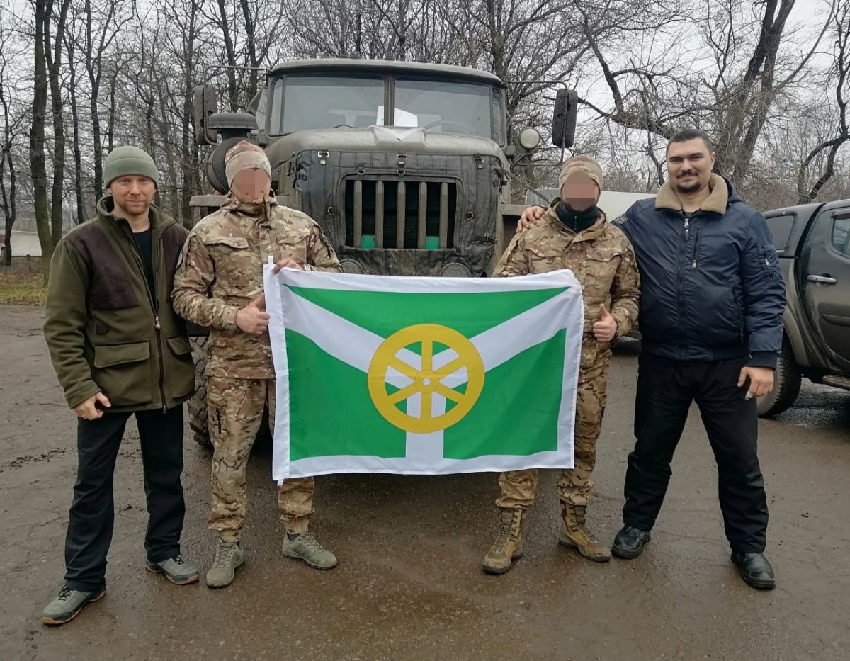 Узловчане отправили гуманитарный груз в ЛНР Узловчане отправили гуманитарный груз в ЛНР
