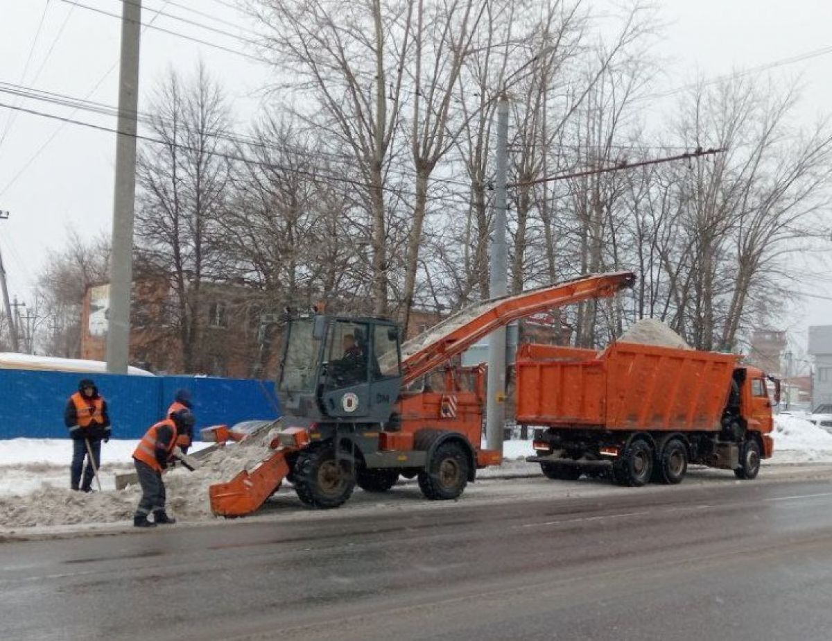 Ночью на двух улицах в Туле запретят останавливаться и стоять транспорту Ночью на двух улицах в Туле запретят останавливаться и стоять транспорту