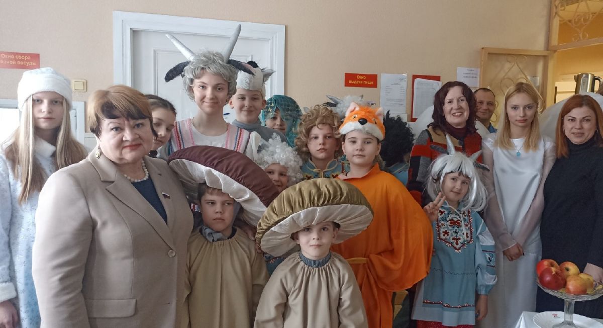 Галина Алешина: «Вместе мы – сила! Победа будет за нами!» Галина Алешина: «Вместе мы – сила! Победа будет за нами!»