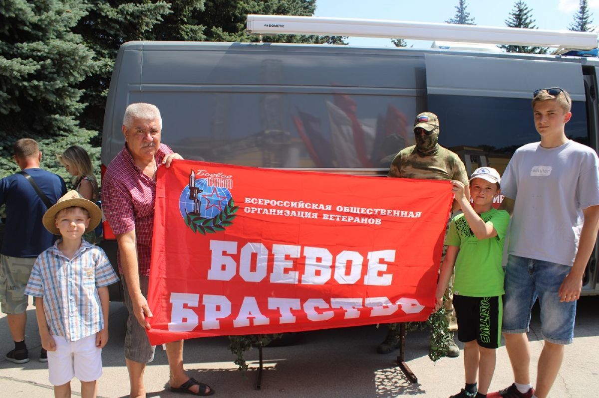 Владимир Борисов: «Подростки видят, какими должны быть защитники Отечества» Владимир Борисов: «Подростки видят, какими должны быть защитники Отечества»