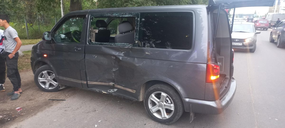 В Тульской области водитель автомобиля сбил несовершеннолетнего мотоциклиста В Тульской области водитель автомобиля сбил несовершеннолетнего мотоциклиста