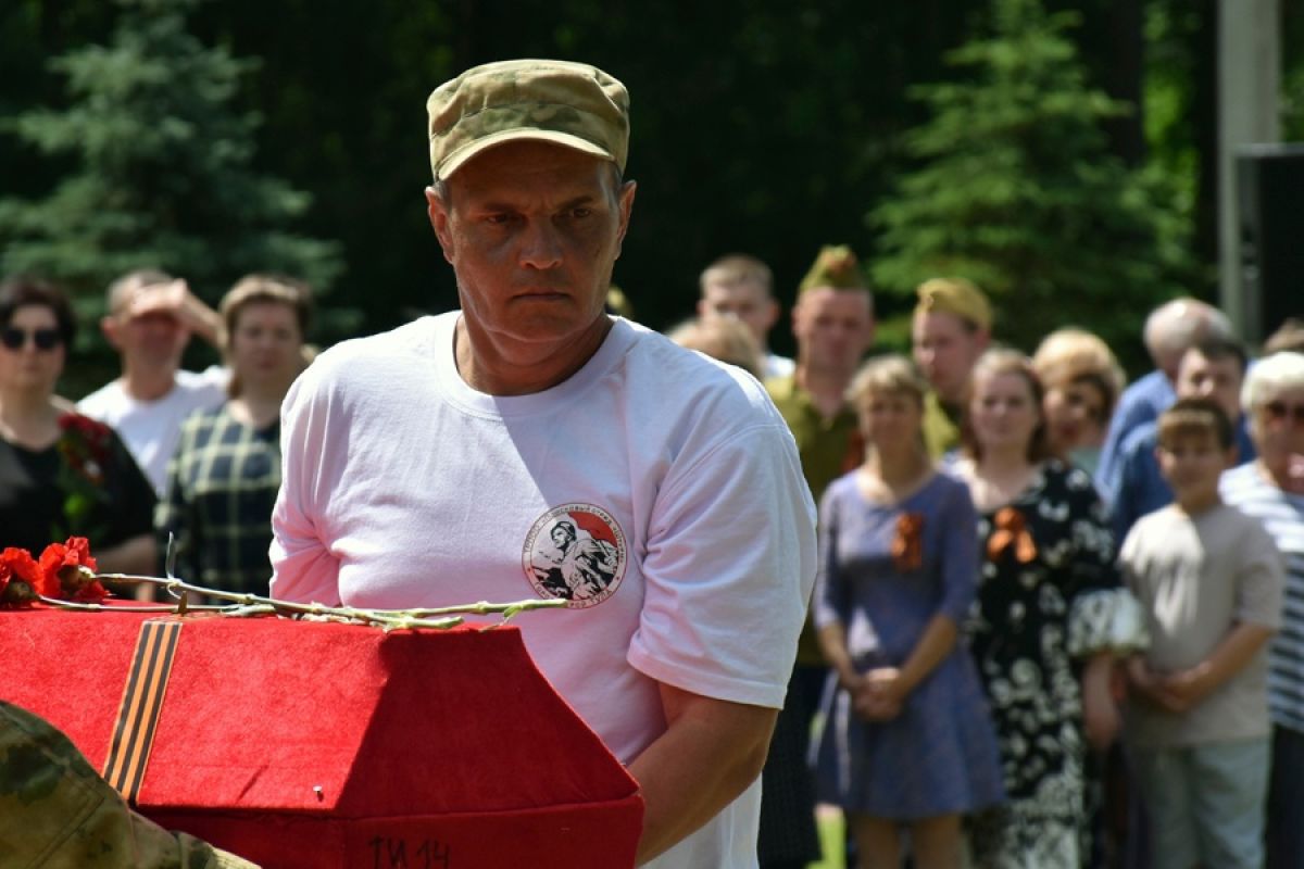 Михаил Булдаков: «Бойцы СВО вновь защищают русскую землю» Михаил Булдаков: «Бойцы СВО вновь защищают русскую землю»