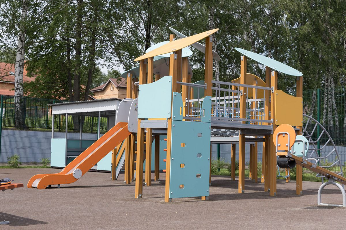 Алексинские школы и сады получат новые игровые площадки