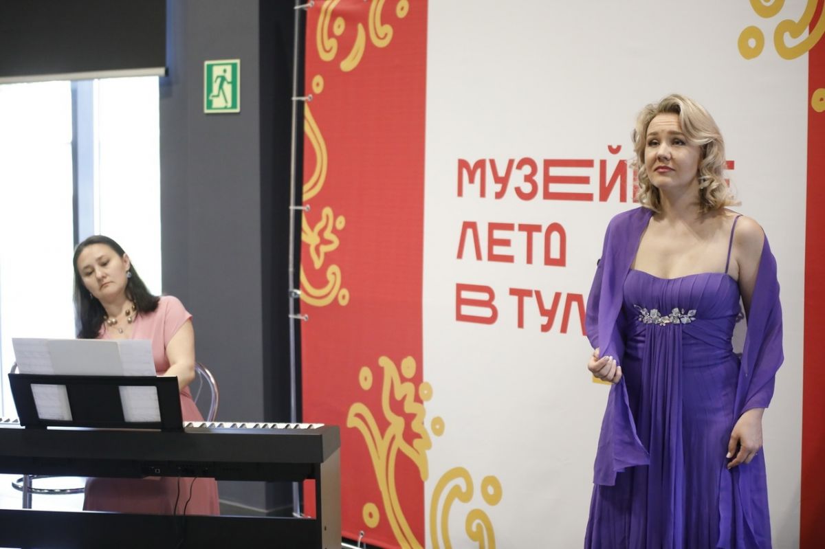 Артисты из Санкт-Петербурга исполнили для туляков романсы на стихи Пушкина Артисты из Санкт-Петербурга исполнили для туляков романсы на стихи Пушкина