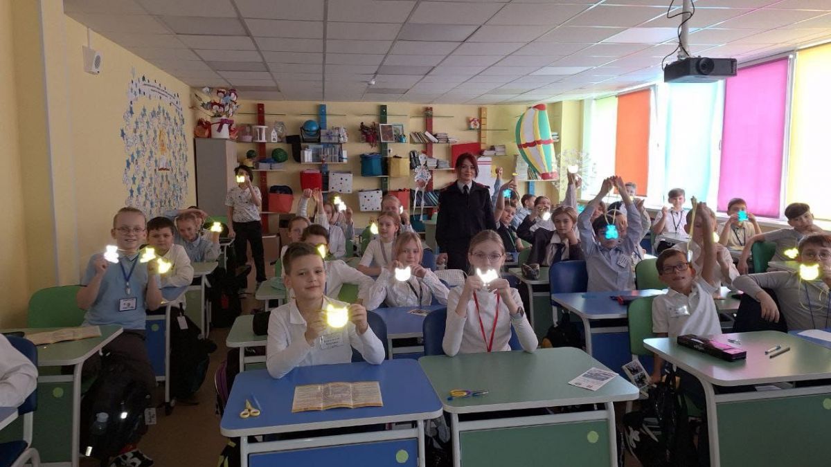 В Туле школьники изготовили световозвращатели своими руками