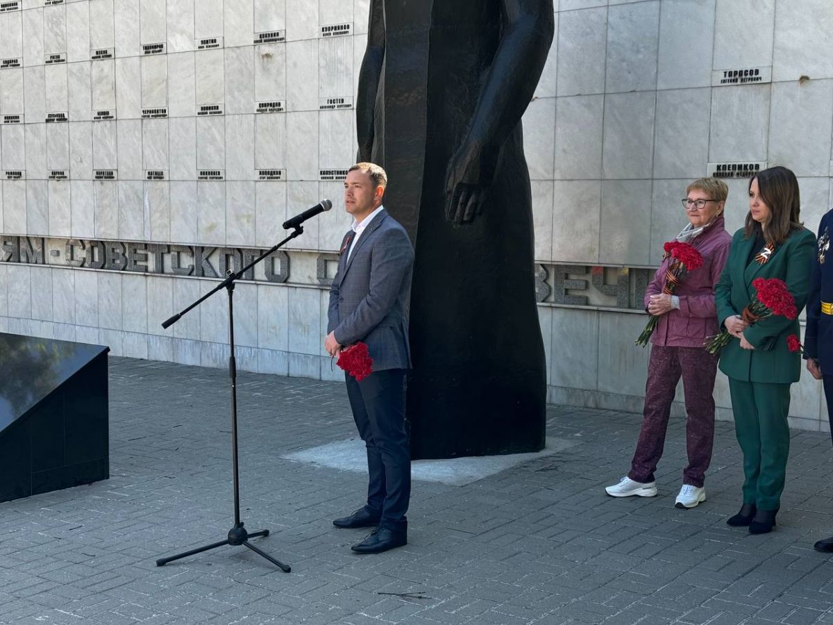 Евгений Смолянинов: «Мы верим в силу правды, верим в наших бойцов!» Евгений Смолянинов: «Мы верим в силу правды, верим в наших бойцов!»