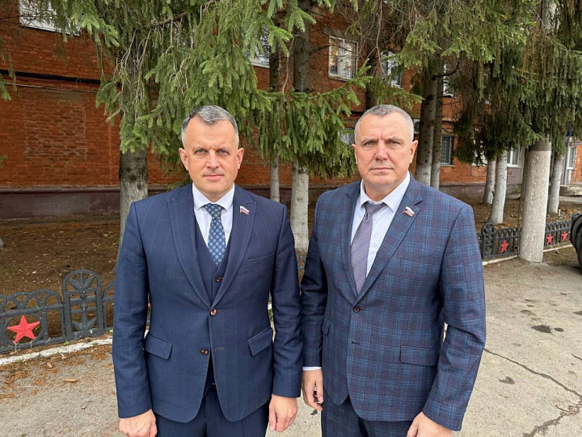 Дмитрий Афоничев: «В Тульской области меры поддержки контрактников постоянно расширяются» Дмитрий Афоничев: «В Тульской области меры поддержки контрактников постоянно расширяются»