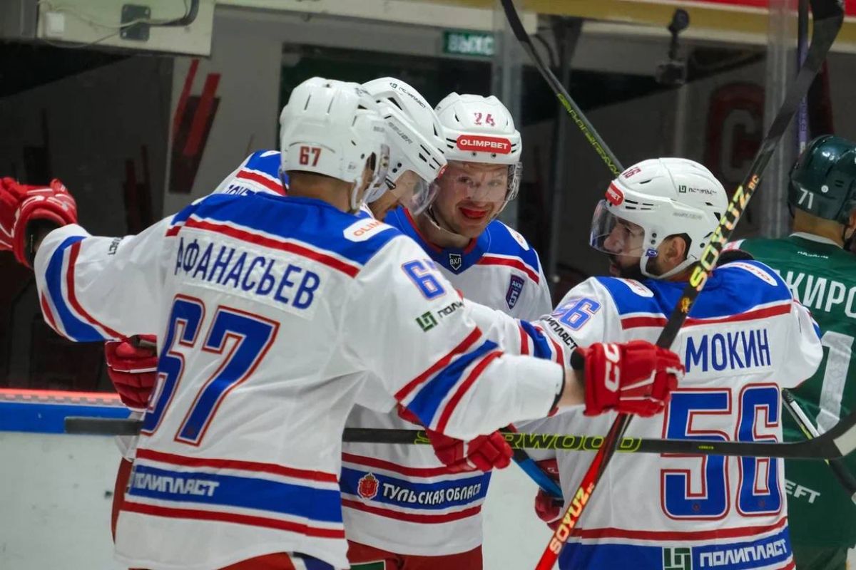 Хет-трик Даниила Анопа принес тульской АКМ победу над «Барсом» Хет-трик Даниила Анопа принес тульской АКМ победу над «Барсом»