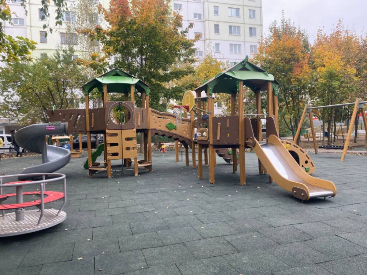 В Туле демонтируют 19 детских площадок В Туле демонтируют 19 детских площадок