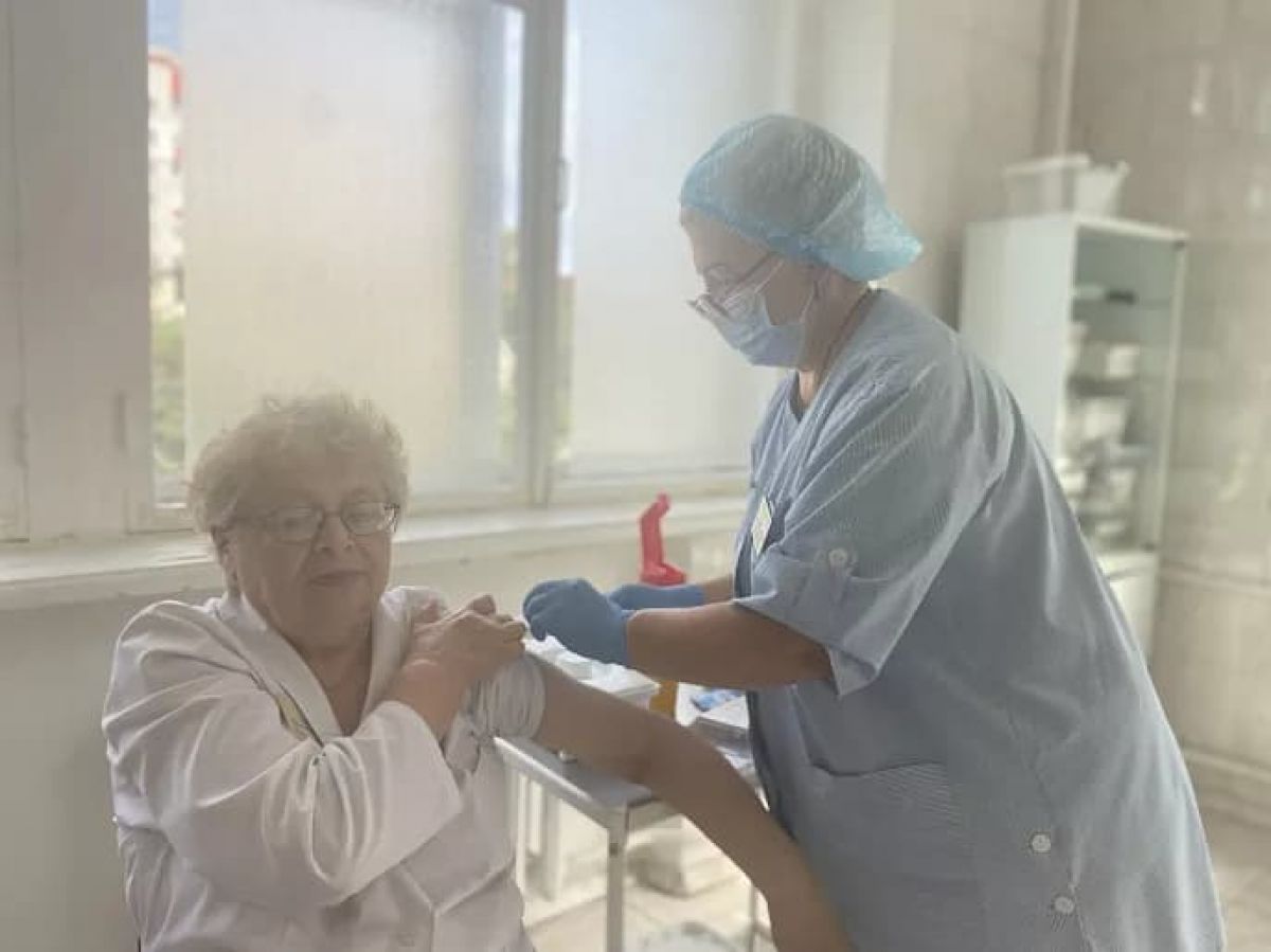 В больницах Тульской области проводится вакцинация против гриппа В больницах Тульской области проводится вакцинация против гриппа