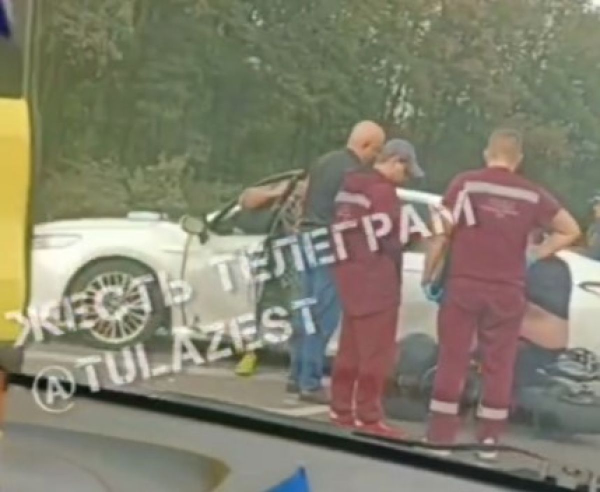 В Тульской области в утреннем ДТП пострадал мотоциклист В Тульской области в утреннем ДТП пострадал мотоциклист