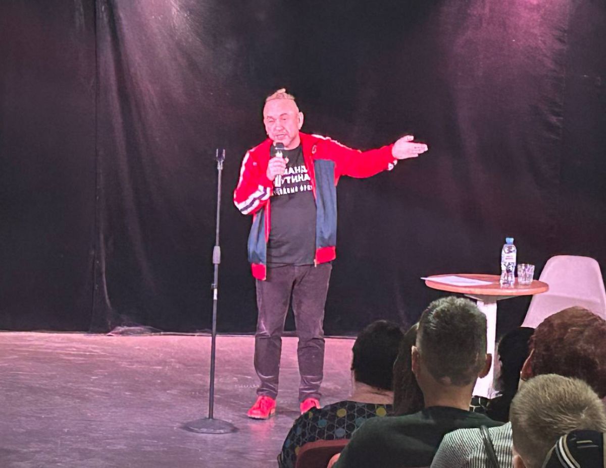 Юморист Александр Морозов выступил в Туле Юморист Александр Морозов выступил в Туле