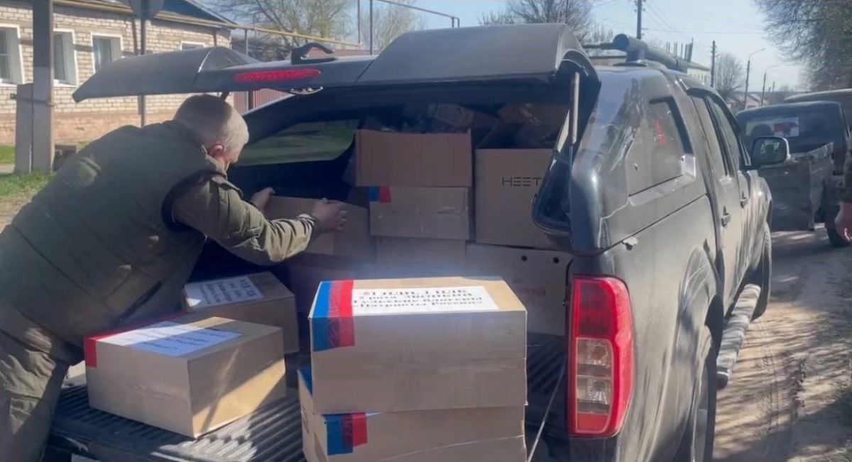 Елена Шмелева передала пасхальные угощения бойцам СВО Елена Шмелева передала пасхальные угощения бойцам СВО