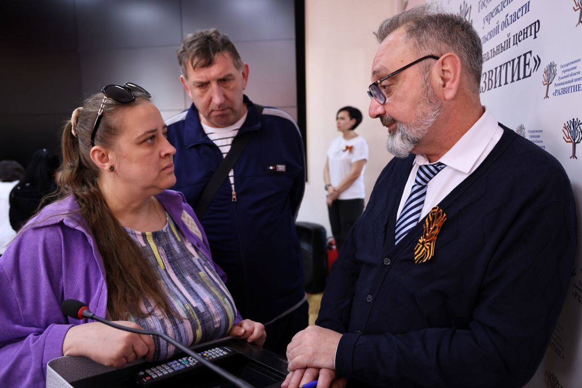 Делегация из Харьковской области проверила, как в Тульской области живется их землякам Делегация из Харьковской области проверила, как в Тульской области живется их землякам