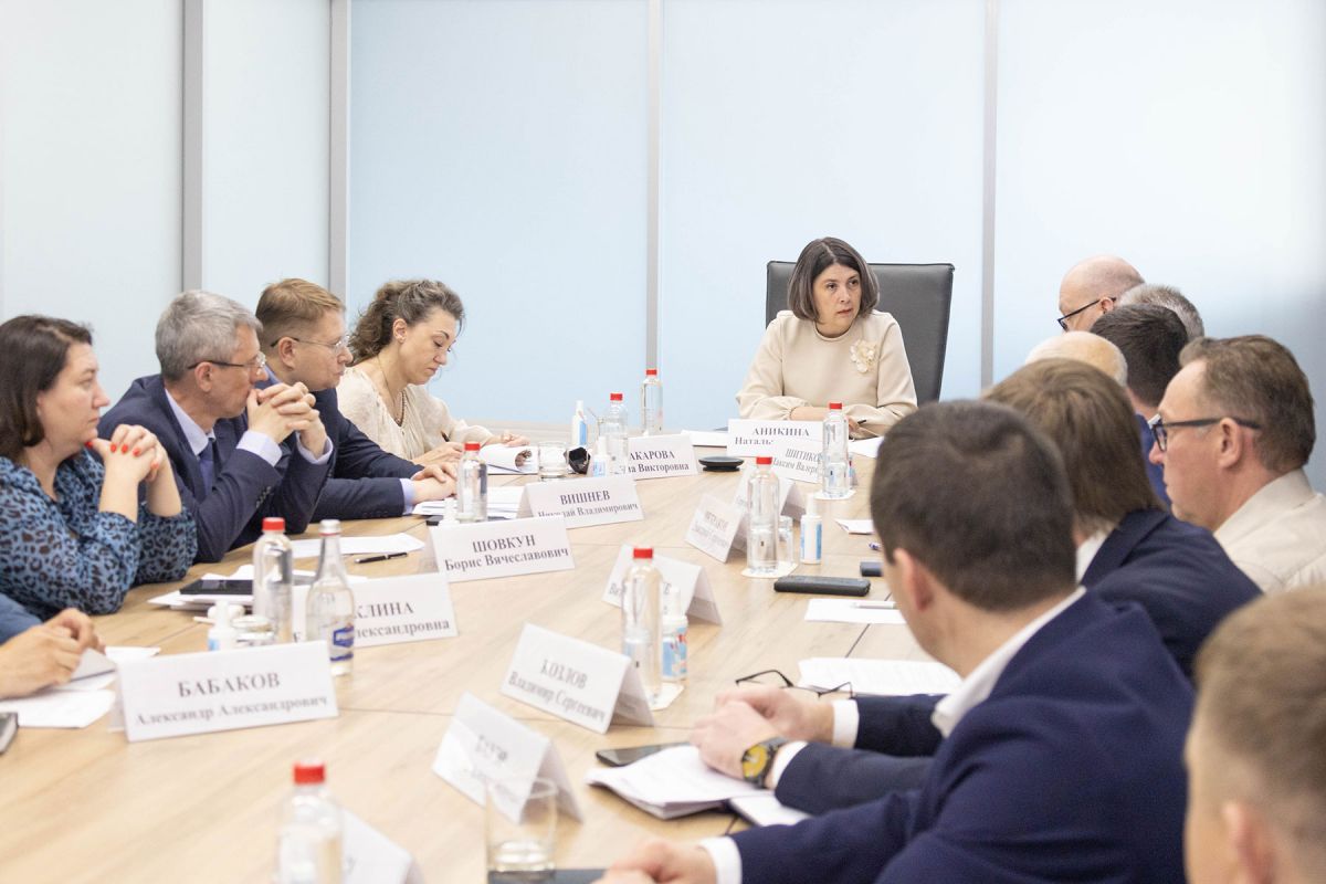 Надежность электроснабжения в соцучреждениях обсудили в Туле Надежность электроснабжения в соцучреждениях обсудили в Туле