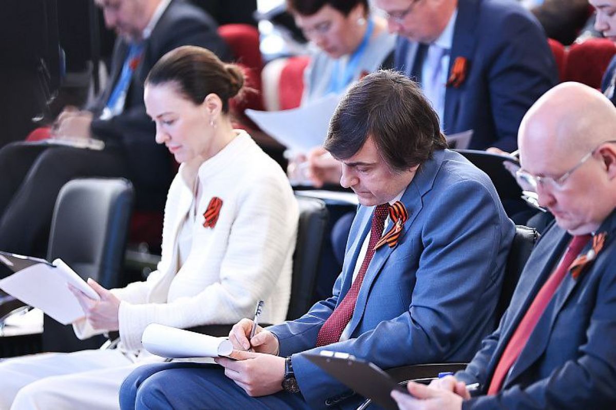 В Тульской области в школах начнут ставить оценки за поведение В Тульской области в школах начнут ставить оценки за поведение