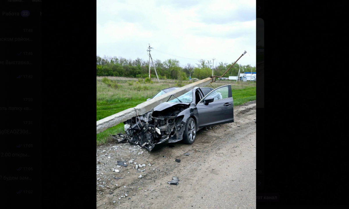 В Тульской области на трассе «Дон» иномарка влетела в столб В Тульской области на трассе «Дон» иномарка влетела в столб