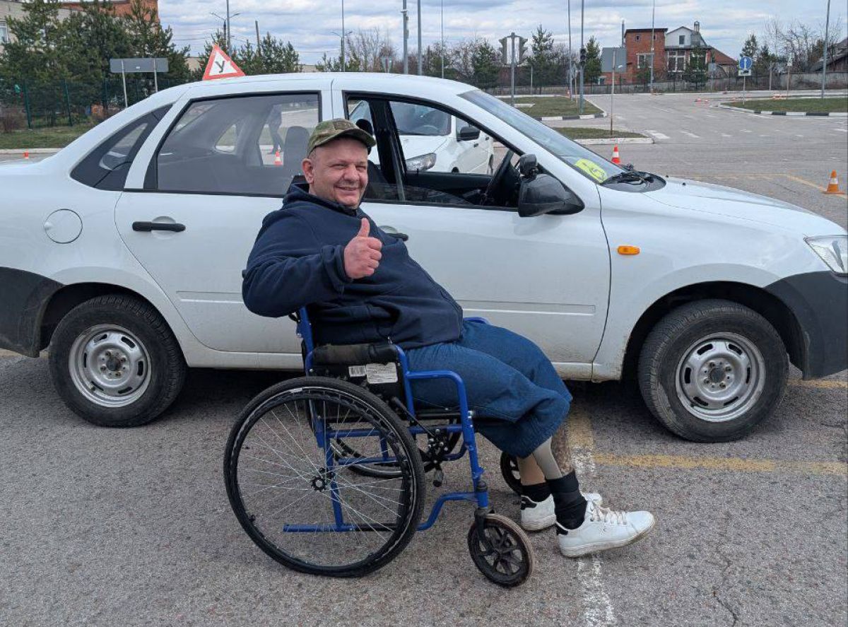 В Тульской области ветераны СВО с инвалидностью могут научиться водить автомобиль с ручным управлением