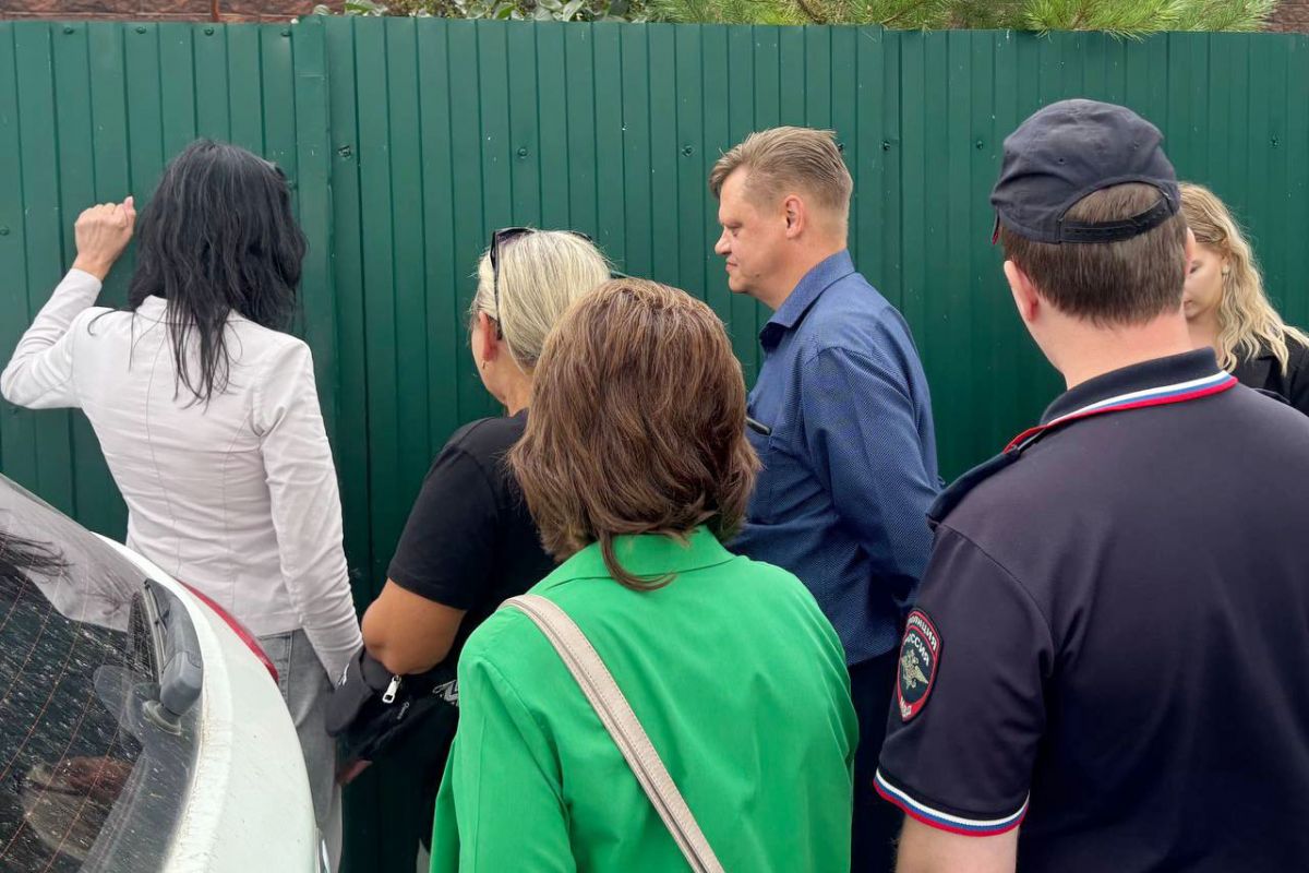 В Узловском районе пресекают незаконные врезки в водопровод В Узловском районе пресекают незаконные врезки в водопровод