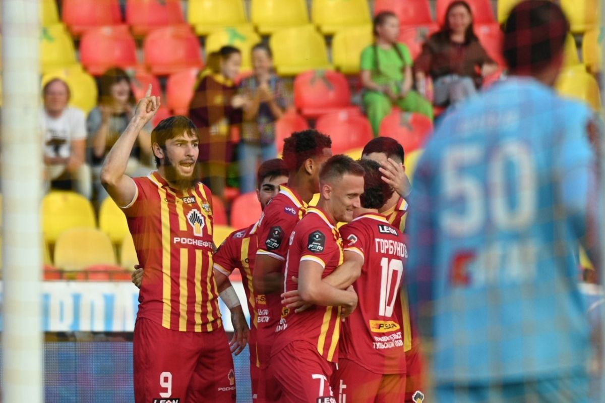 Футболист тульского «Арсенала» возглавил гонку бомбардиров в Первой лиге Футболист тульского «Арсенала» возглавил гонку бомбардиров в Первой лиге