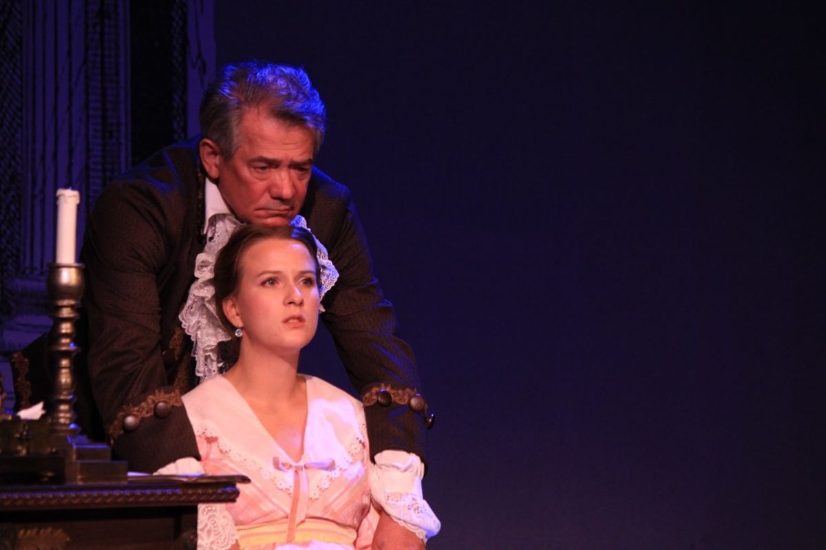 «Жизнь замечательных туляков» на сцене академического театра драмы «Жизнь замечательных туляков» на сцене академического театра драмы