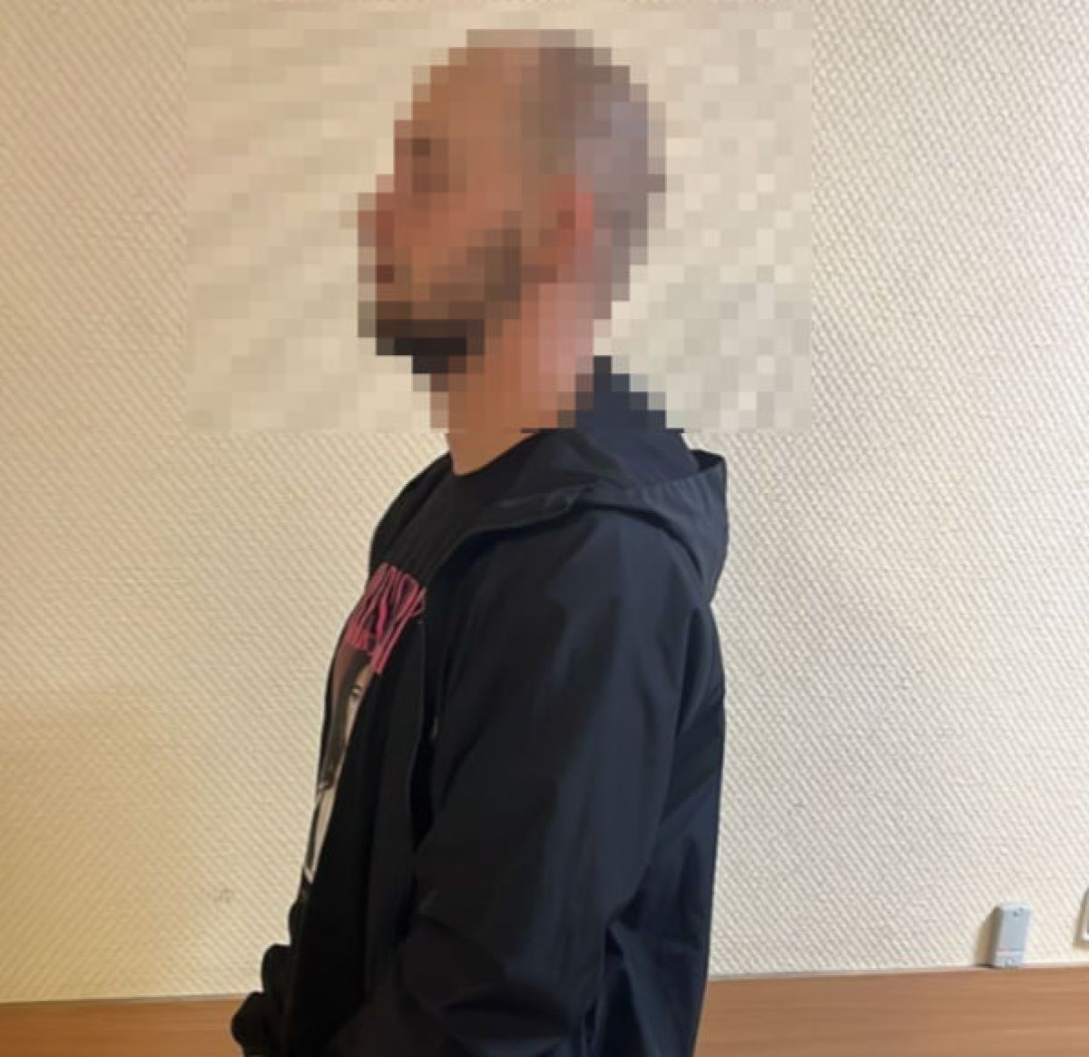 В Санкт-Петербурге мужчина ограбил жителя Тульской области В Санкт-Петербурге мужчина ограбил жителя Тульской области