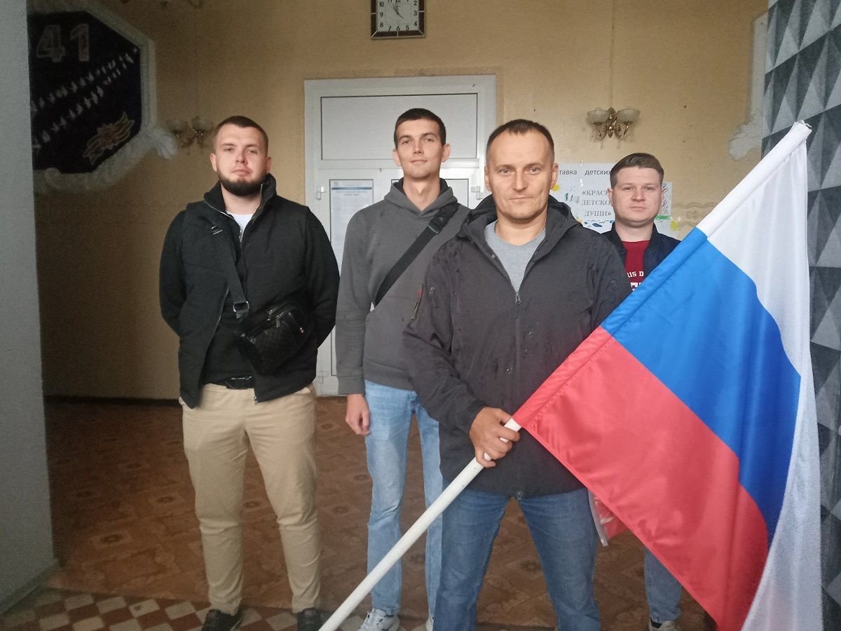 Сергей Сафонов: Защищать честь флага страны, как и честь боевых знамен, – долг и почетная миссия воина Сергей Сафонов: Защищать честь флага страны, как и честь боевых знамен, – долг и почетная миссия воина