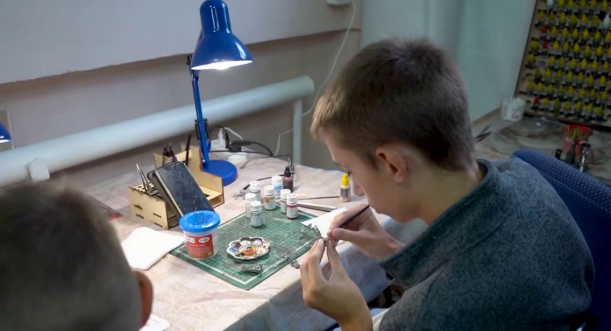 Тульский губернатор помог обрести дом клубу стендового моделирования Тульский губернатор помог обрести дом клубу стендового моделирования