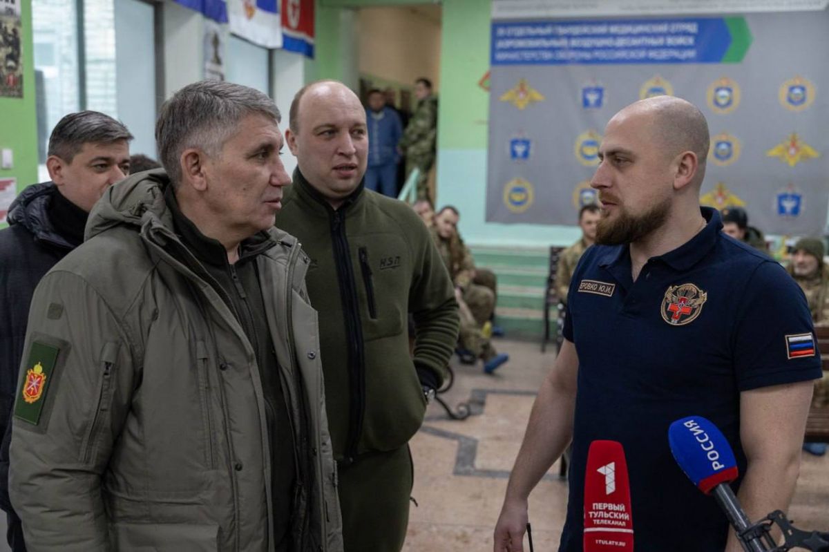 Губернатор Тульской области поздравил с профессиональном праздником военных медиков Губернатор Тульской области поздравил с профессиональном праздником военных медиков