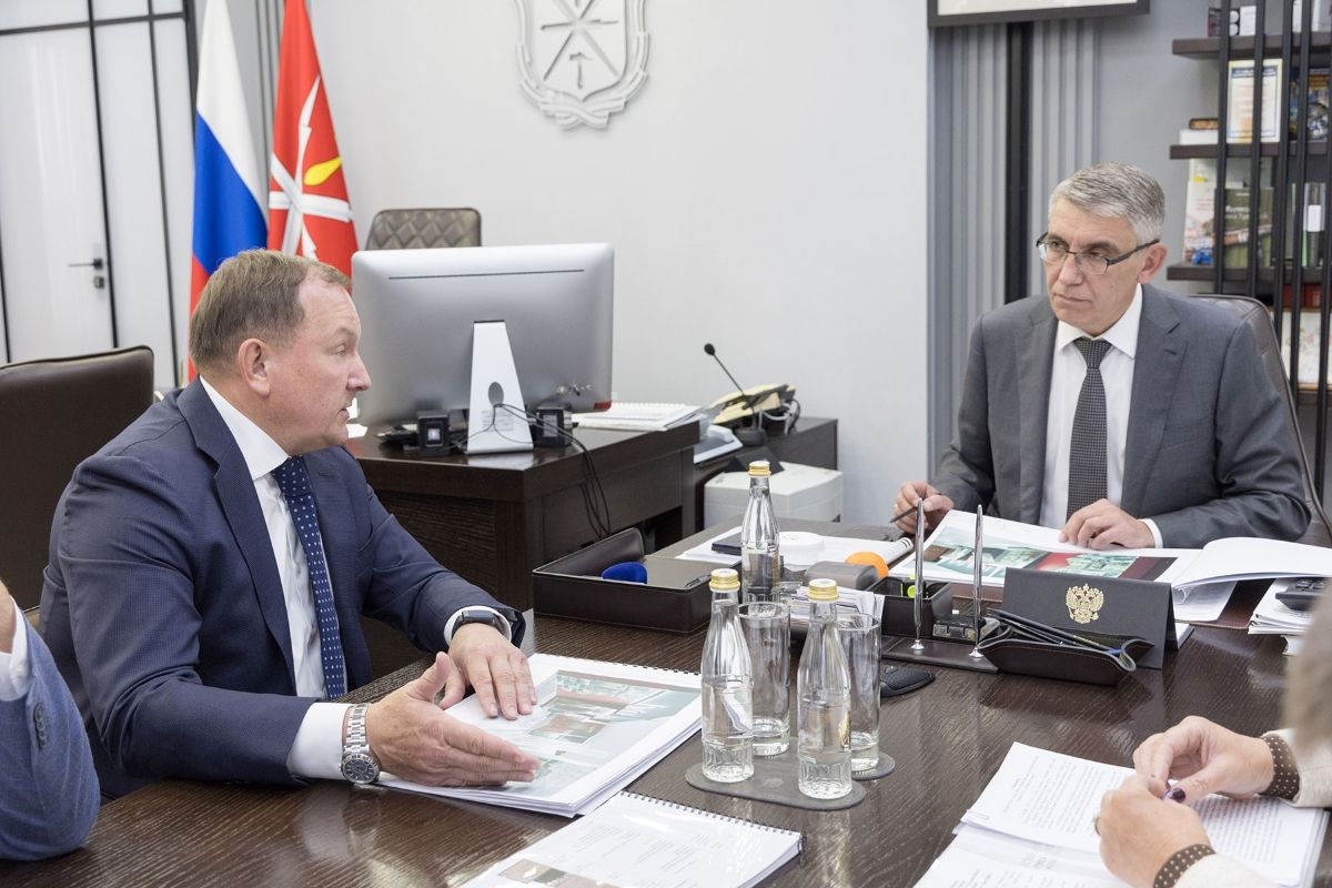 Дмитрий Миляев и Михаил Борщев обсудили подготовку выставки в Музее Победы