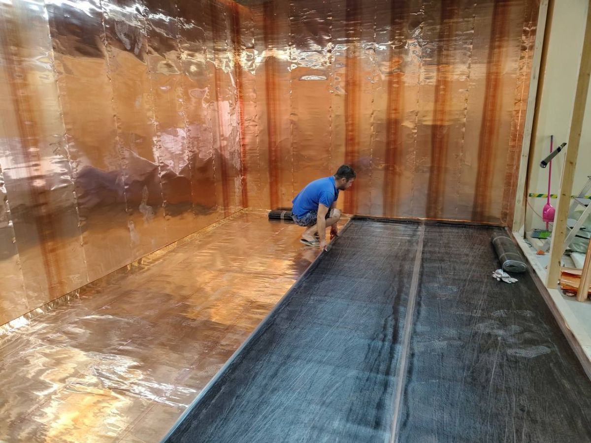 До конца года в Новомосковской больнице запустят новый аппарат МРТ До конца года в Новомосковской больнице запустят новый аппарат МРТ