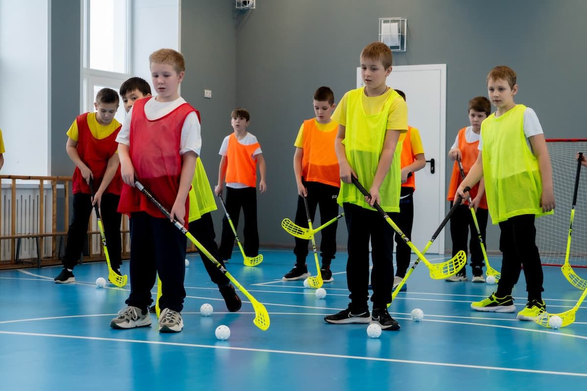 Флорбол будут развивать еще в 6 школах Тульской области