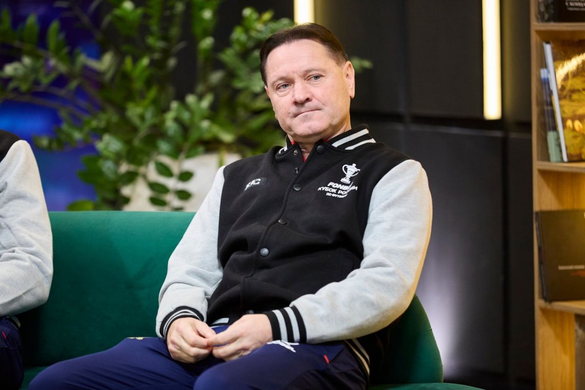 Экс-вратарь и главный тренер тульского «Арсенала» попали в базу «Миротворца»