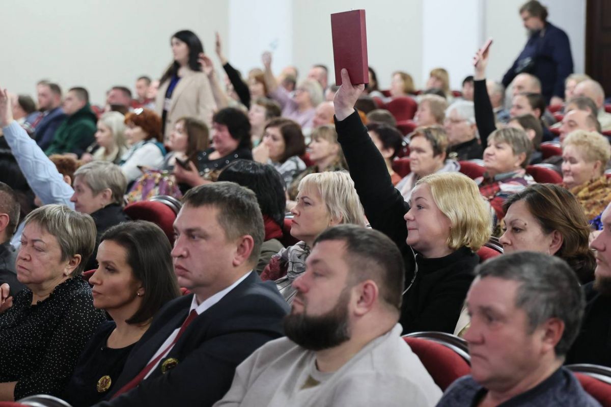 Жители нескольких сел Дубенского района пожаловались губернатору на проблемы с почтовыми отделениями