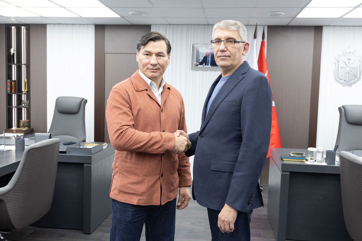 В Туле обсудили партнерство с Калмыкией