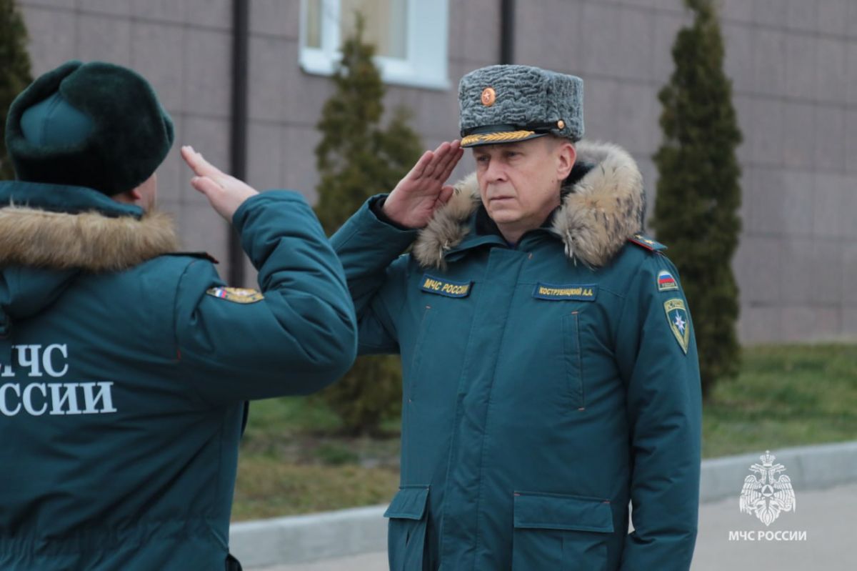 В Тульском спасательном центре МЧС представили нового руководителя
