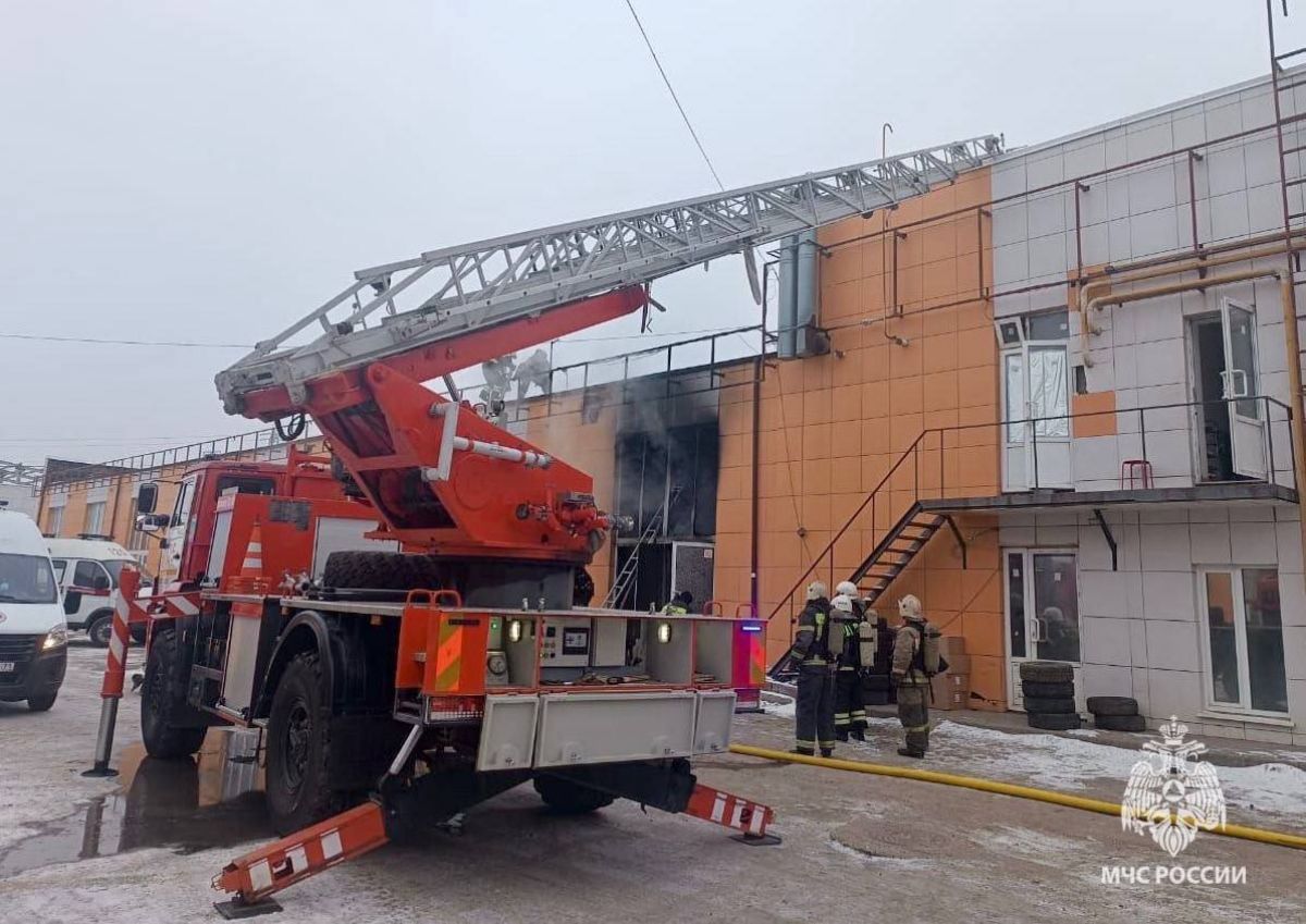 В Тульской области росгвардейцы вытащили людей из пожара