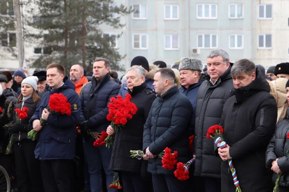 Николай Воробьев: «Мы гордимся мужеством наших земляков, воевавших в Афганистане» Николай Воробьев: «Мы гордимся мужеством наших земляков, воевавших в Афганистане»