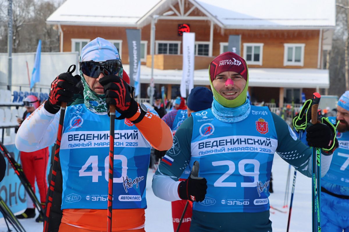 В Туле любители активного образа жизни прошли от 500 метров до 50 километров на лыжах В Туле любители активного образа жизни прошли от 500 метров до 50 километров на лыжах