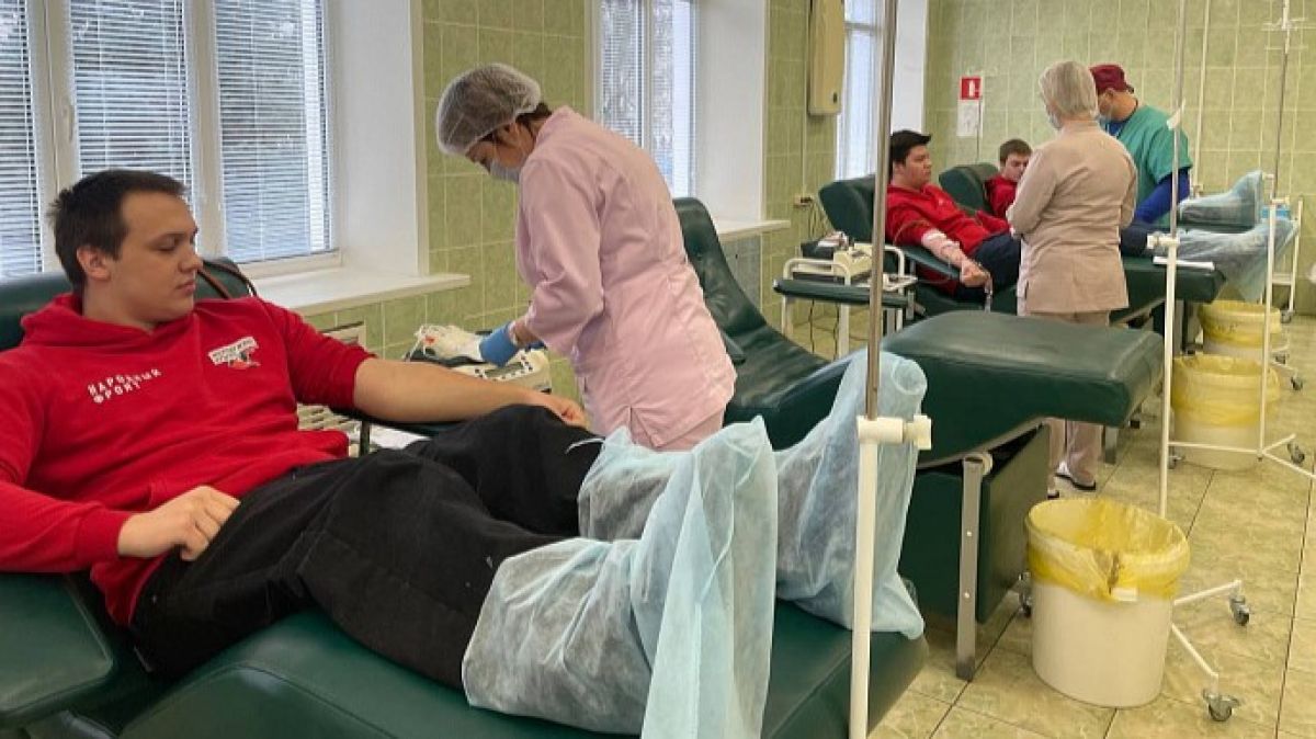 В Туле 547 студентов стали донорами крови В Туле 547 студентов стали донорами крови