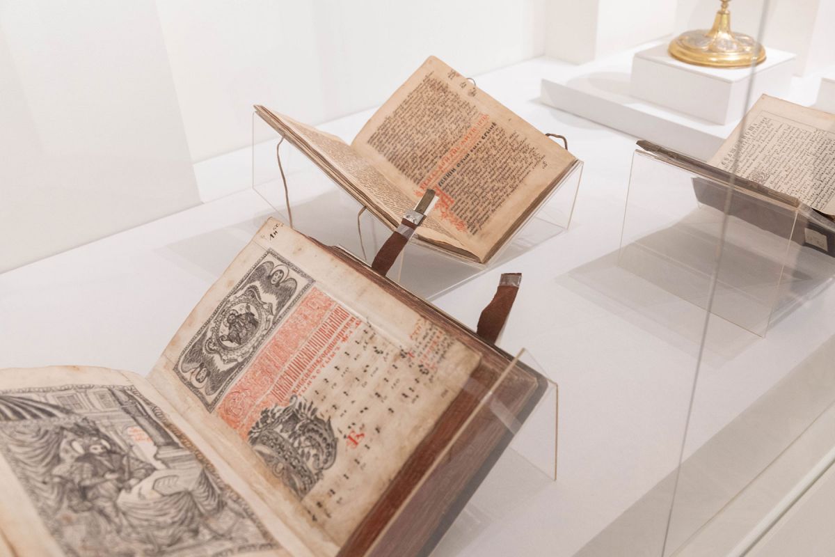 В Туле открылась выставка к 500-летию Новодевичьего монастыря В Туле открылась выставка к 500-летию Новодевичьего монастыря