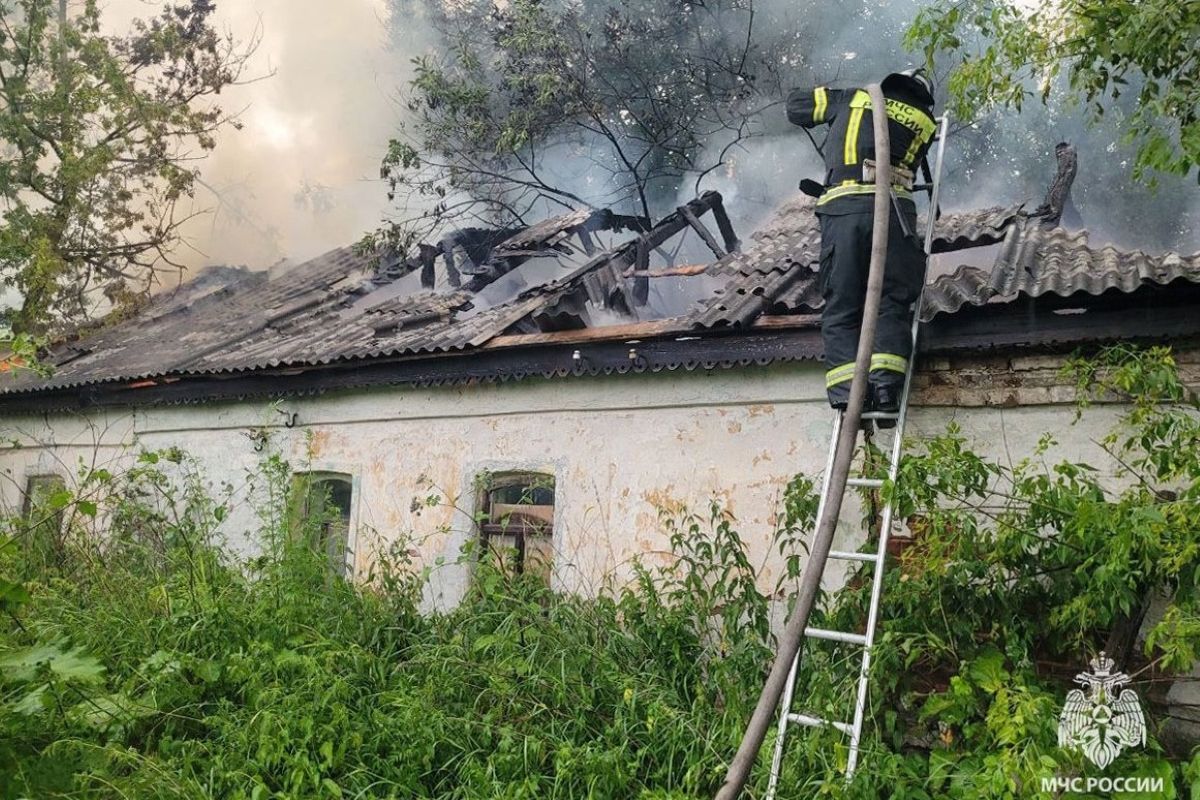Жители Тульской области остались без дачи, бани и сарая